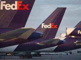 Les transporteurs de fret tels que FedEx sont également en lice pour les pilotes.