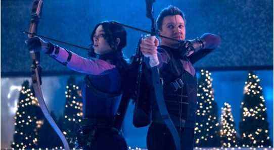 Hawkeye: Inside Marvel's Christmas Adventure avec Jeremy Renner, Hailee Steinfeld et Rhys Thomas