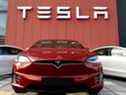 Les actions de Tesla ont chuté au cours de la semaine dernière après que le directeur général Elon Musk a vendu une partie de ses actions et a laissé entendre qu'il pourrait en vendre davantage. 
