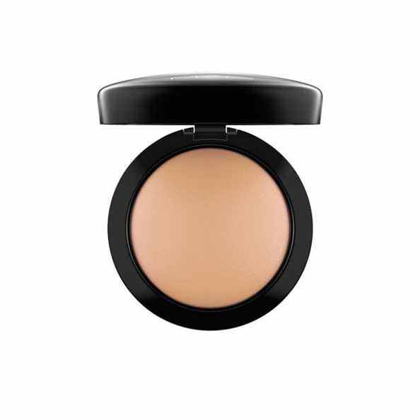 MAC Mineralize Skinfinition