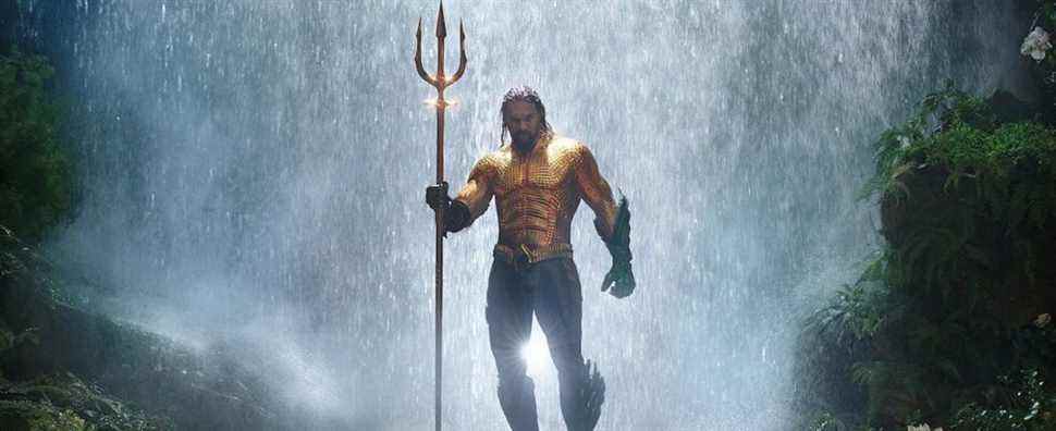 Aquaman et le synopsis du royaume perdu font allusion à la nouvelle alliance