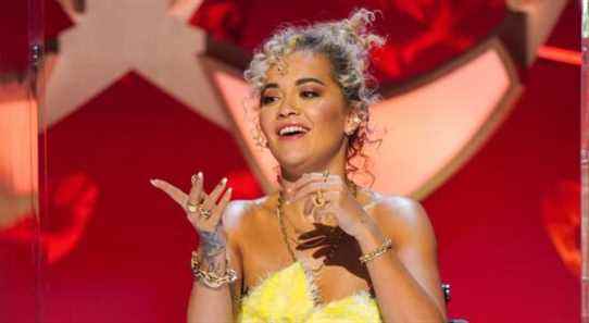 Rita Ora de la chanteuse masquée explique pourquoi la prochaine série est la plus difficile à ce jour