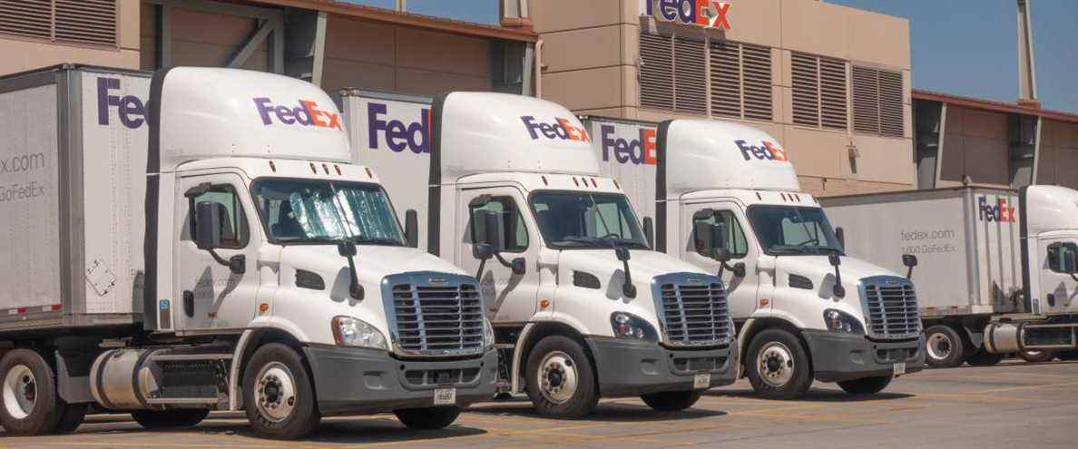 Camions FedEx