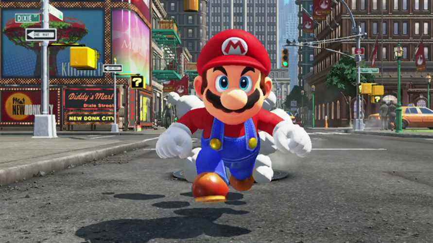 Super Mario courant dans une rue de Super Mario Odyssey