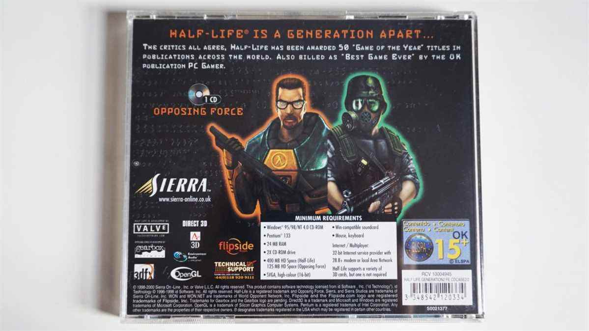 Une photo montrant la conception du boîtier arrière du CD du pack Half-Life Generations.