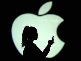 Depuis 2012, Apple Inc. a versé des dividendes et effectué des rachats d'actions.