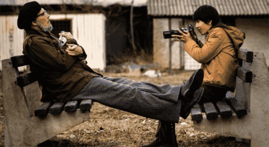 La bande-annonce de Minamata voit Johnny Depp incarner le célèbre photojournaliste Eugene Smith
