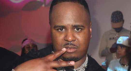 Le rappeur Drakeo the Ruler est mort après avoir été poignardé dans les coulisses d'un concert à LA