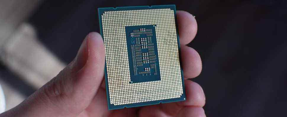 Le stock de processeurs et de processeurs graphiques toujours en difficulté alors que le PDG d'Intel met en garde contre une pénurie de puces jusqu'en 2023
