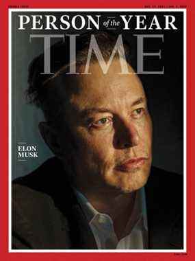 Pour le moment, un Canadien a remporté le titre de Personnalité de l'année de Time.  Le milliardaire Elon Musk a la citoyenneté canadienne par l'intermédiaire de sa mère canadienne Maye.  Adolescent, le futur PDG de Tesla et SpaceX passait régulièrement ses étés dans une ferme familiale en Saskatchewan.