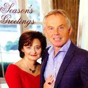 Bonnes vacances de la part de nous tous ici à la première lecture.  S'il vous plaît profiter de cette carte de Noël 2014 de l'ancien Premier ministre britannique Tony Blair.