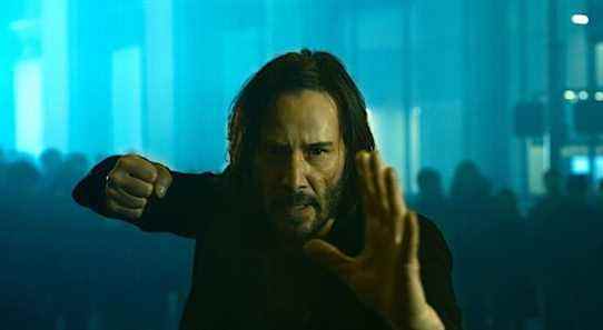 Spider-Man contre.  Matrix: les estimations du box-office de Resurrections ne semblent pas bonnes pour le film de Keanu Reeves