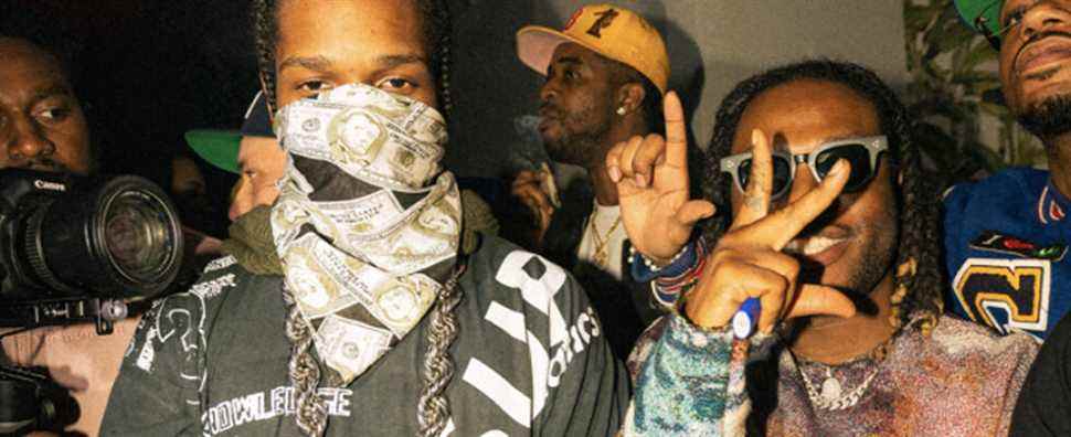 Strick et A$AP Rocky font leurs débuts dans la vidéo « À vendre » mettant en vedette des camées de Metro Boomin, Swae Lee, NAV, etc.
