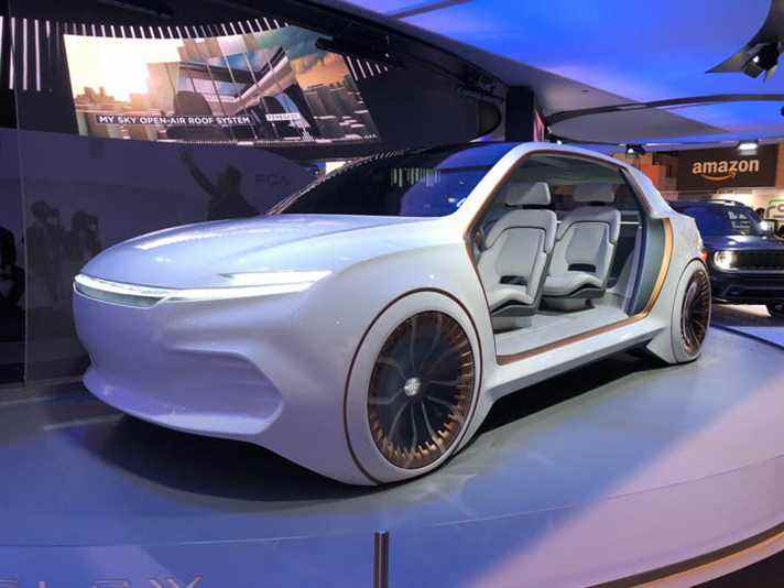 Le concept-car FCA Airflow au CES 2020.