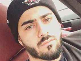 Sepehr Yeganehfathollah, 25 ans, est recherché en vertu d'un mandat d'arrêt pancanadien pour le meurtre de Nader Fadael, 45 ans, à North York, le 19 septembre 2018. (Document de la police de Toronto)