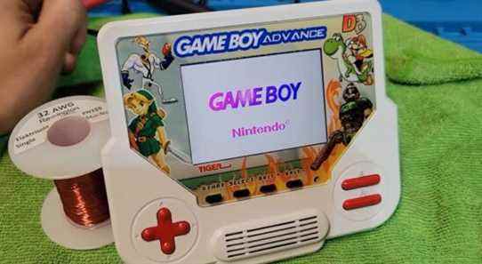 Aléatoire : présentation du Tiger Boy Advance - Un GBA à l'intérieur d'un système portable Tiger Electronics