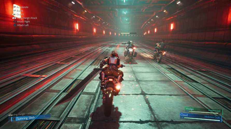 Une bataille de moto bourrée d'action dans notre revue Final Fantasy 7 Remake PC