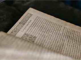 UBC a acquis une première édition extrêmement rare des Comedies Histories and Tragedies de William Shakespeare, publiée sept ans après sa mort en 1623.