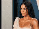 Kim Kardashian assiste à la soirée des Oscars Vanity Fair 2020 après la 92e cérémonie des Oscars au Wallis Annenberg Center for the Performing Arts à Beverly Hills le 9 février 2020. 