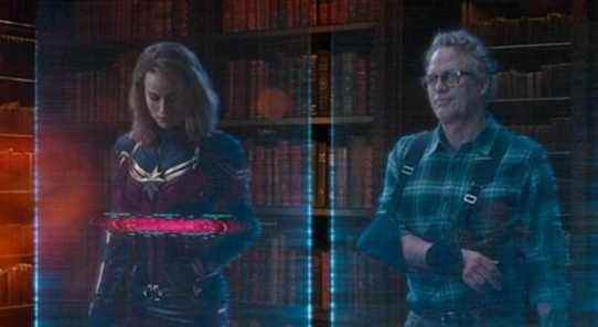 La scène des Avengers à mi-crédits de Shang-Chi n'a été filmée que par Brie Larson et Mark Ruffalo