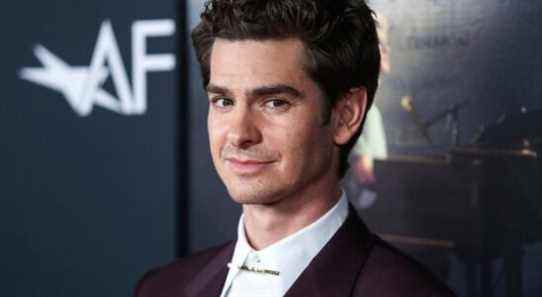 HOLLYWOOD, LOS ANGELES, CALIFORNIA, USA - NOVEMBER 10: Actor Andrew Garfield wearing a burgundy Dunhill suit arrives at the 2021 AFI Fest - Opening Night Gala Premiere Of Netflix's 'tick, tick…BOOM!' held at the TCL Chinese Theatre IMAX on November 10, 2021 in Hollywood, Los Angeles, California, United States. (Photo by Xavier Collin/Image Press Agency/Sipa USA)(Sipa via AP Images)