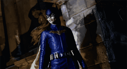 Batgirl: Leslie Grace partage la première image de son costume du prochain film DC