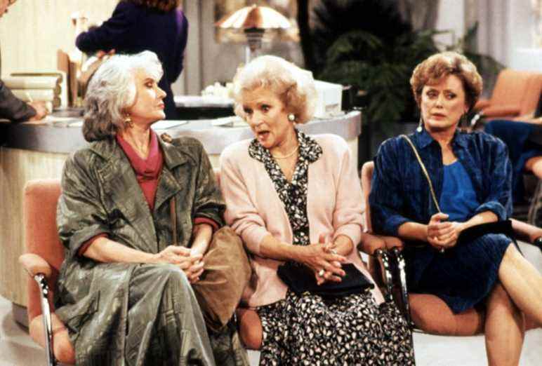 THE GOLDEN GIRLS, Bea Arthur, Betty White, Rue McClanahan, '72 heures' (Saison 5, diffusée le 17 février 1990), 1985-1992, © Touchstone / Courtesy : Everett Collection