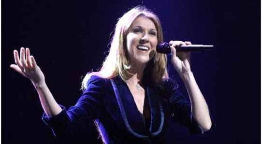 Céline Dion annule les dates de sa tournée nord-américaine 2022 en raison de problèmes de santé