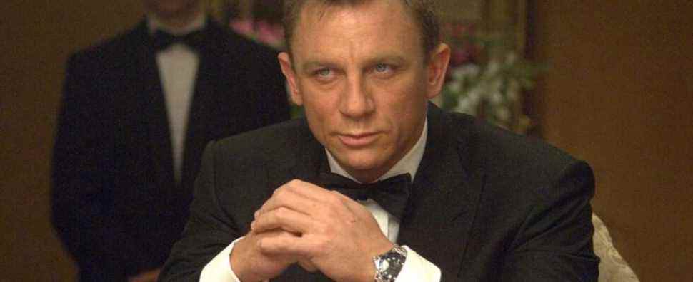 Daniel Craig lance des bombes F à propos de sa première conférence de presse sur James Bond
