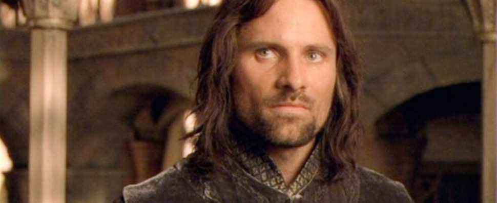 LOTR : Pourquoi Aragorn est-il décrit comme fuyant le trône du Gondor dans les films ?
