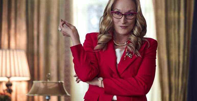 DON'T LOOK UP, Meryl Streep as President Janie Orlean. Cr. Niko Tavernise / Netflix © 2021