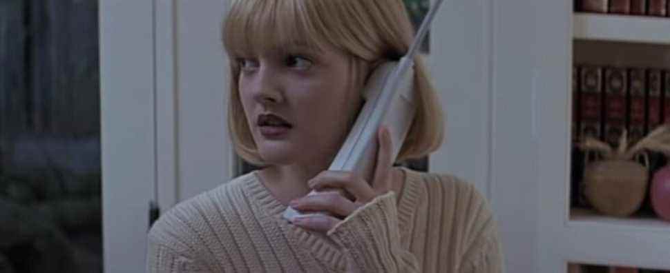 Le secret que Drew Barrymore a partagé avec Courteney Cox de Scream qui lui causait une « dépression nerveuse »