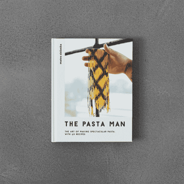 'The Pasta Man: L'art de faire des pâtes spectaculaires' par Mateo Zielonka