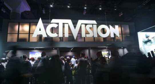 L'industrie du jeu réagit à l'acquisition massive d'Activision Blizzard par Microsoft