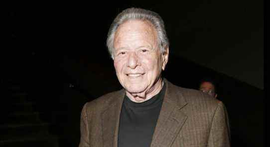 Mace Neufeld, producteur de "Patriot Games", "Beverly Hills Cop III", décède à 93 ans