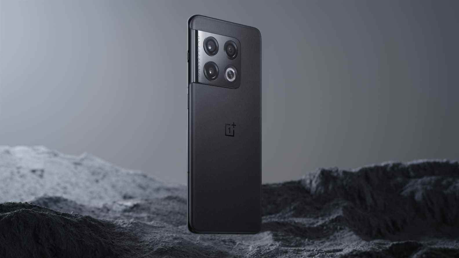 Un rendu officiel du OnePlus 10 Pro en Volcanic Black