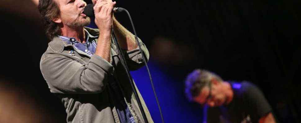 Pearl Jam et Tom Morello exhortent les États-Unis à agir sur la crise humanitaire en Afghanistan Les plus populaires doivent être lus S'inscrire aux bulletins d'information sur les variétés Plus de nos marques