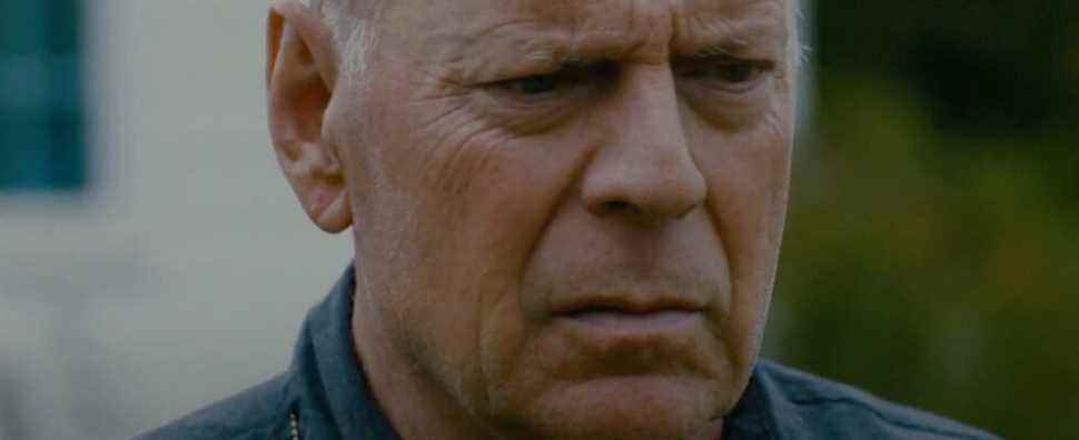 Tour d'horizon des clips : Bruce Willis en état de siège, Frank Grillo brisé et Mickey Rourke devient commando [Exclusive]