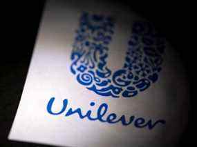Unilever crée des unités indépendantes de crème glacée, de beauté et de soins personnels en réorganisant ses activités en cinq groupes.