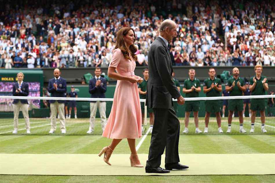 La duchesse de Cambridge portait auparavant la robe Beulah London lors de la finale masculine de Wimbledon en juillet 2021. (Getty Images)