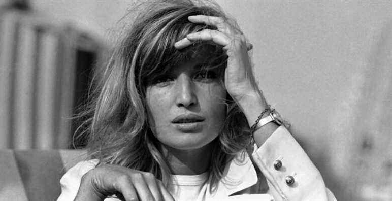 FILE - Monica Vitti poses for a portrait at the Venice Film Festival, where she is seen in 1964. Monica Vitti, the versatile blond star of Michelangelo Antonioni's "L'Avventura" and other Italian alienation films of the 1960s, and later a leading comic actress, has died. She was 90. (AP Photo, File)
