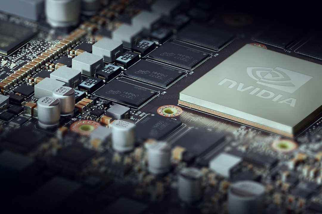 Puce Nvidia sur un circuit imprimé