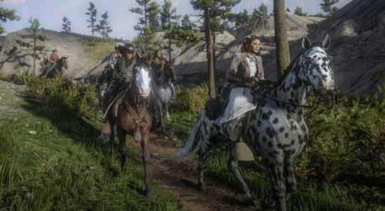 Rencontrez les centaines de filles à cheval qui dirigent le groupe le plus gentil de Red Dead Online