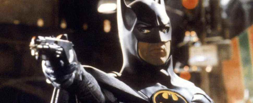 Michael Keaton est de retour dans le Batsuit dans Batgirl Set Photos