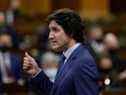 Le premier ministre Justin Trudeau prend la parole lors de la période des questions à la Chambre des communes le 10 février.