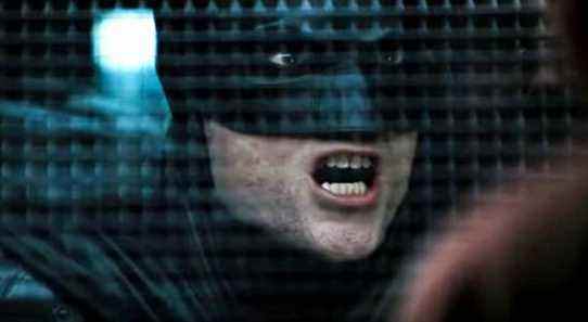Robert-Pattinson-The-Batman-Trailer