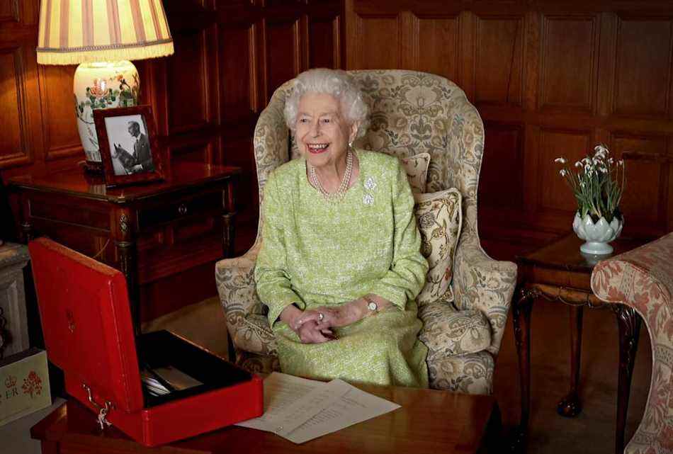 La reine devrait travailler à partir de ses boîtes rouges alors qu'elle se remet de Covid (Chris Jackson/Buckingham Palace via Getty Images)