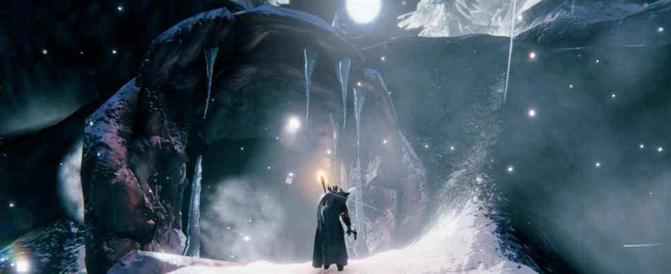 A Viking entering a Frost Cave dungeon in Valheim