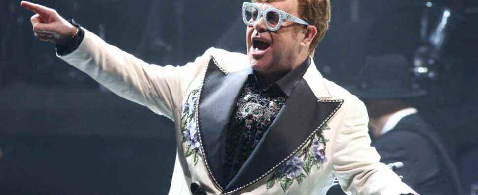 Elton John s'électrise au dernier spectacle du Madison Square Garden : la critique de concert la plus populaire doit être lue
