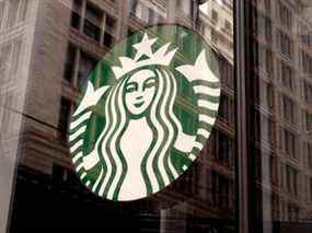 L'activité Starbucks offre aux acheteurs potentiels un accès instantané à environ 1 700 points de vente sur 14 marchés.